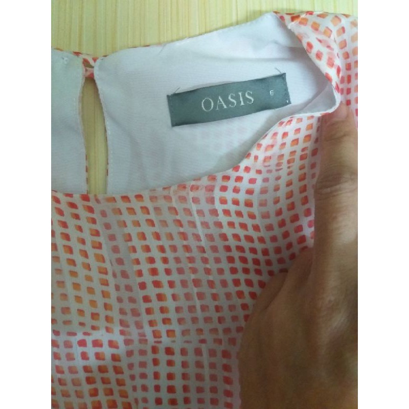 Đầm Oasis dập li