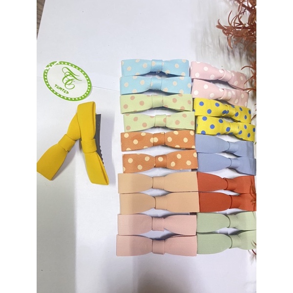 Set 2 kẹp tóc phong cách Retro Chấm Bi (note màu)