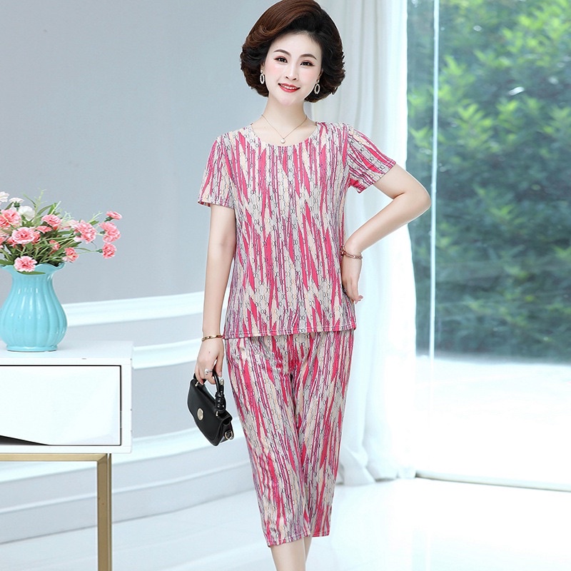 Bộ đồ mặc nhà trung niên nữ chất liệu thun tăm mát mềm mịn món quà tặng cho mẹ