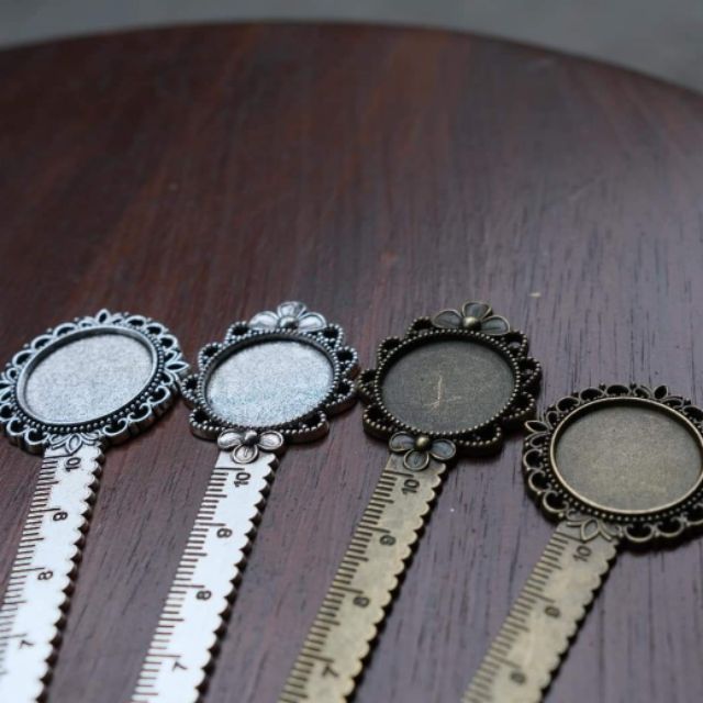 Phôi thước và kẹp sách handmade