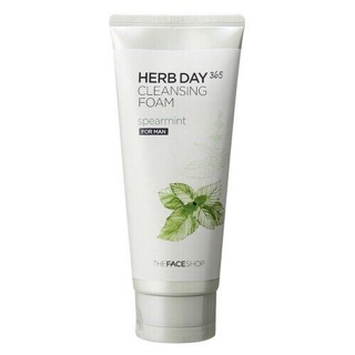 Sữa Rửa Mặt Nam Herb Day 365