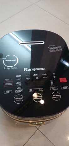Nồi cơm điện cao tần Kangaroo KG599N