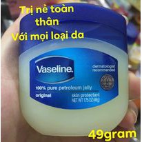 Sáp nẻ Vaseline của Mỹ size to 49 gram