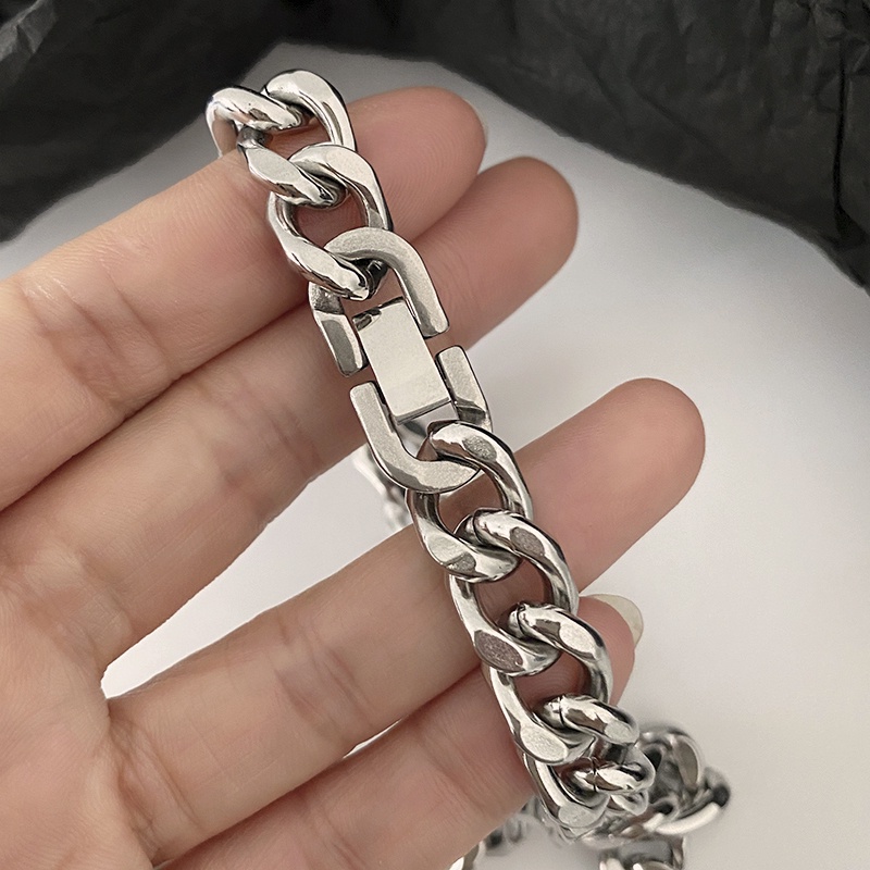 Vòng Đeo Tay Bằng Thép Titan Phong Cách hip hop Thời Trang Cao Cấp Cho Nam