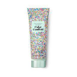 Sữa dưỡng thể hương nước hoa Victoria Secret Candy Baby 236ml