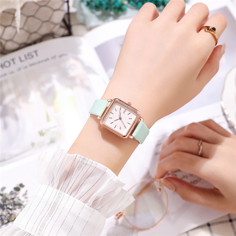 Đồng Hồ Quartz Nữ Mặt Vuông Dây Da Thời Trang