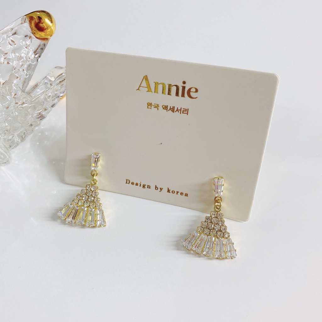 Bông tai đính đá cao cấp hình quạt phong cách sang trọng hiện đại ANNIE - M2-02