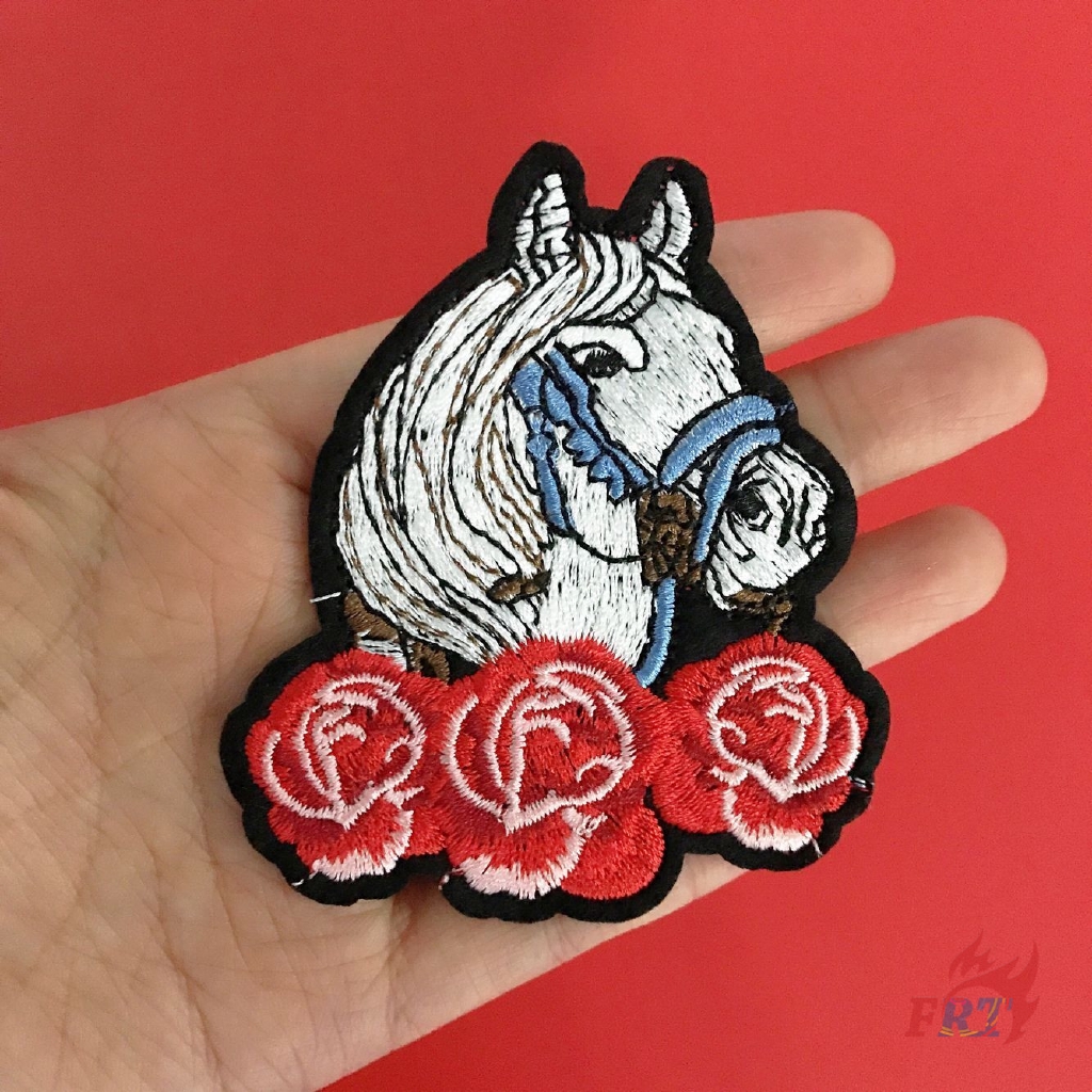 Miếng vải thêu hình rắn/ngựa dùng ủi/may lên quần áo