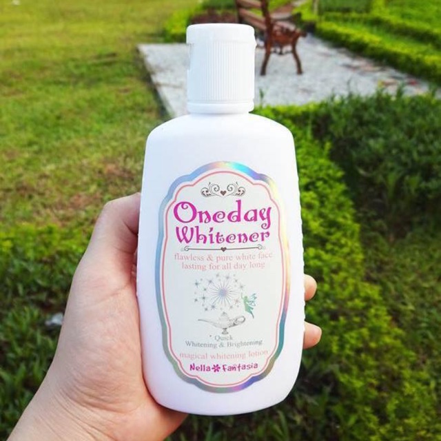Kem dưỡng trắng Oneday