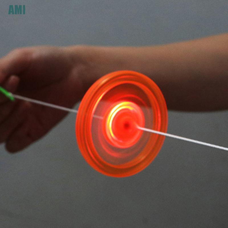 Còi đồ chơi có đèn led độc đáo cho bé