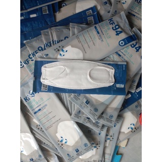 1 chiếc Khẩu trang KF94 hàn quốc màu trắng