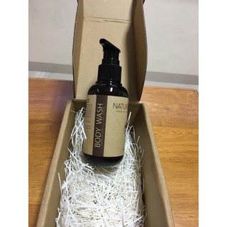 Sữa tắm thảo dược Nature Queen 480ml