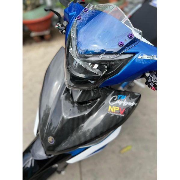Mão LC 135 trong suốt