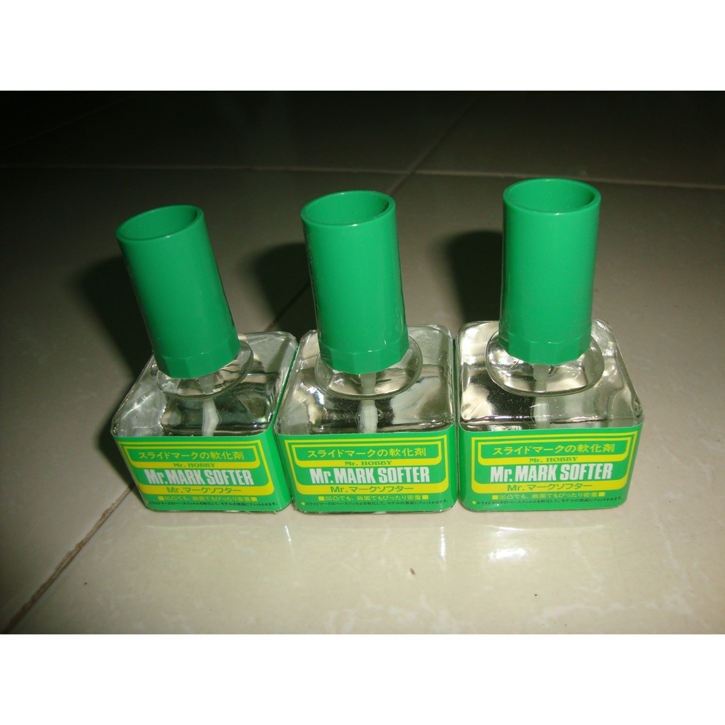 Dụng cụ làm mềm decal nước Mark Softer