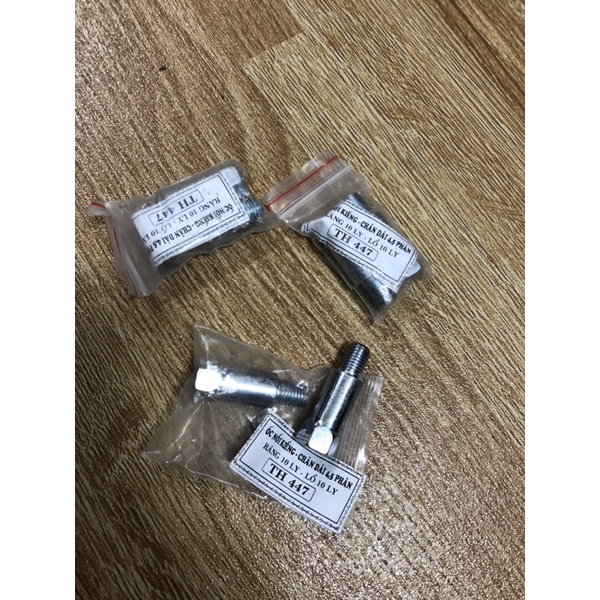 Ốc nối chân gương chiếu hậu xe máy  21k/1 cái