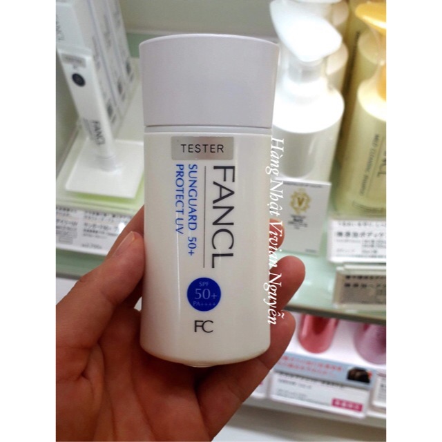 Kem chống nắng da nhạy cảm Fancl