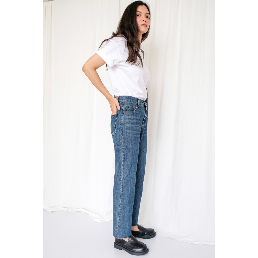 Quần Jeans Ống Đứng -Izzy Jeans | HQ3365 | Lana Official