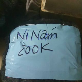 Quần áo của bạn Ni Nấm