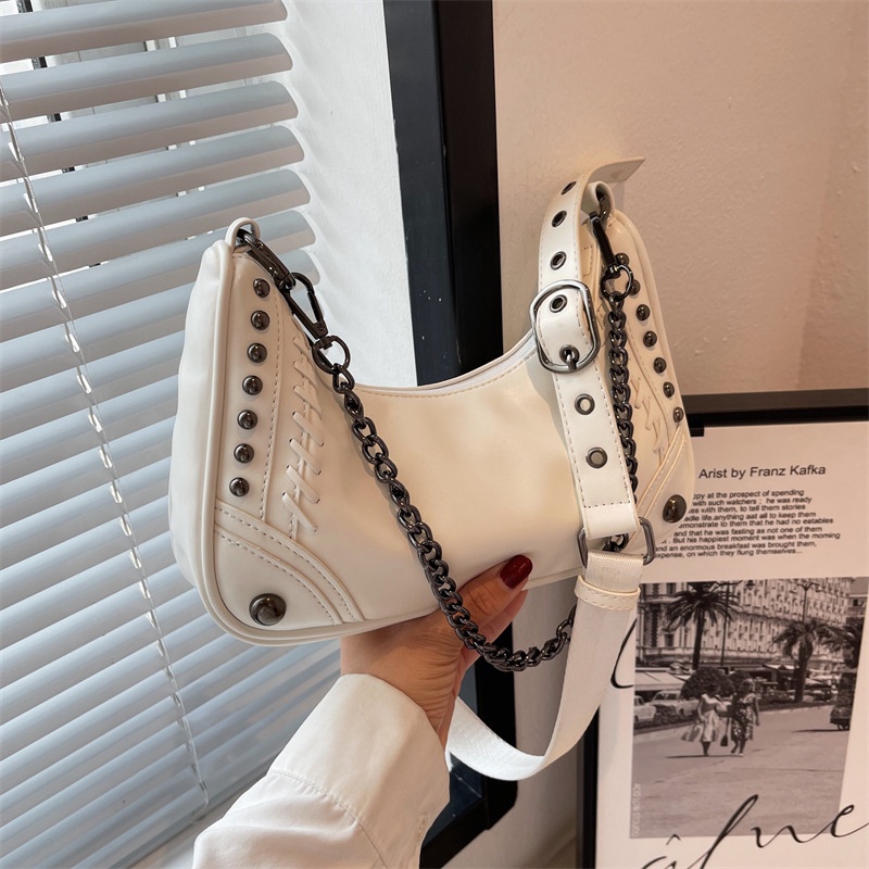 Túi Đeo Vai Đính Đinh Tán Phong Cách retro Dành Cho Nữ