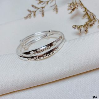 vòng tay đôi bạc ta cho mẹ và bé khắc chữ laze theo yêu cầu