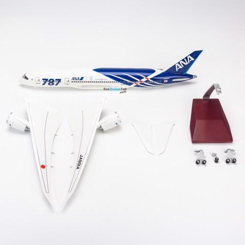 Mô hình máy bay lắp ráp có đèn led All Nippon Airways ANA Boeing B787 47cm Everfly