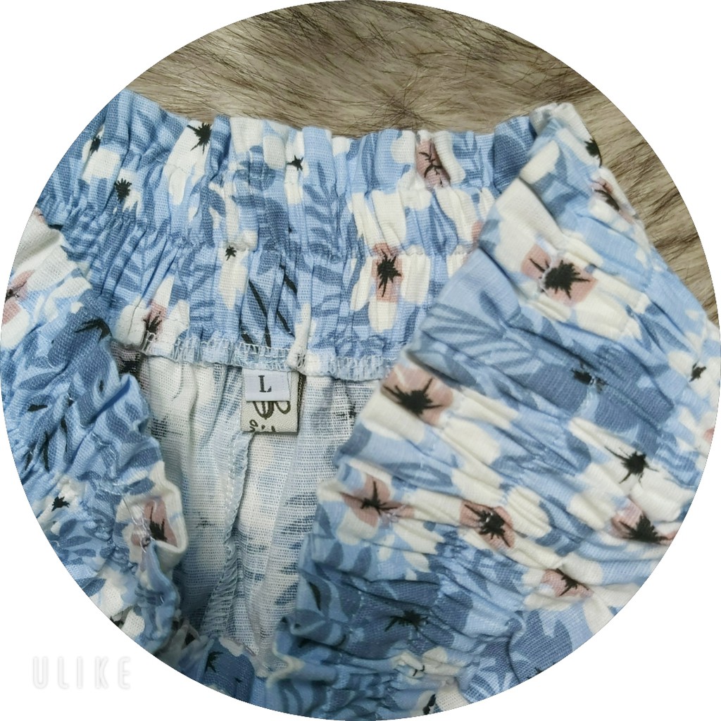 QUẦN SHORT HOA 3 NÚT