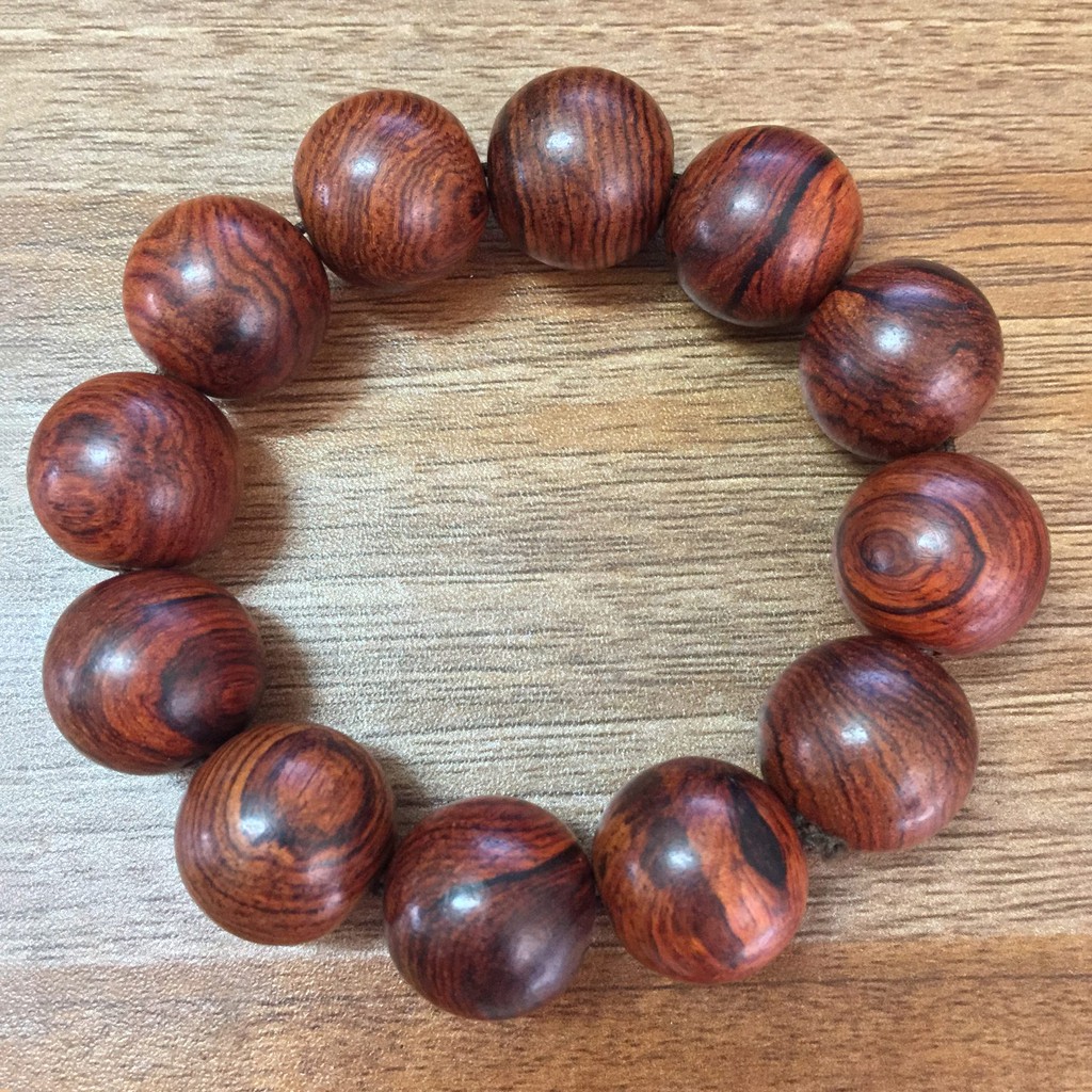 vòng gỗ sưa (tặng hộp)