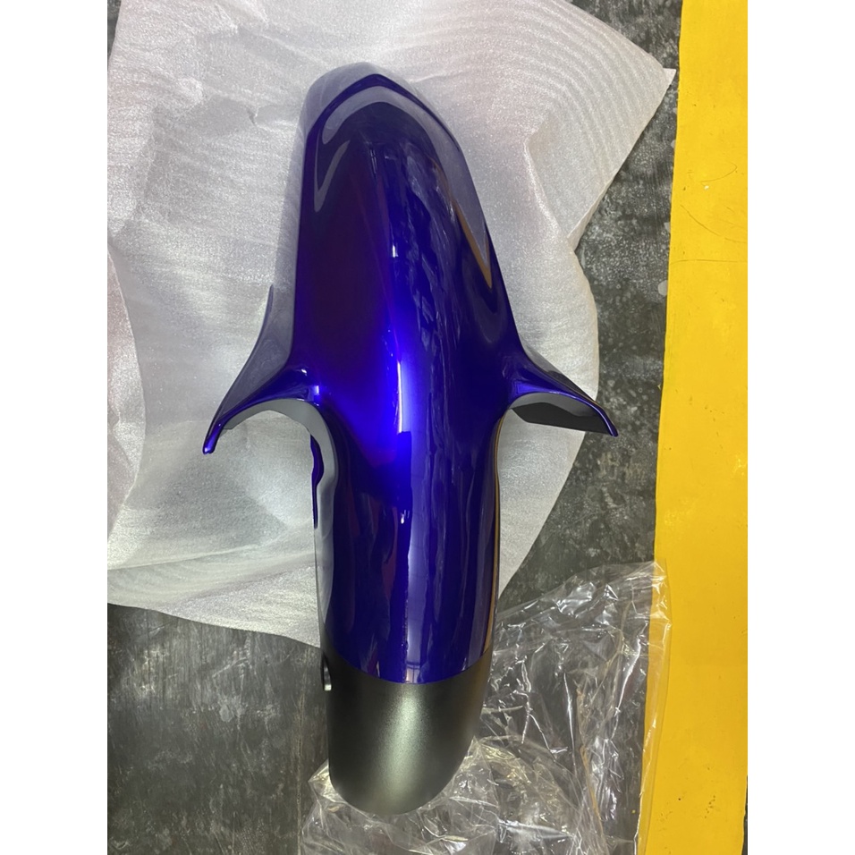 dè trước ( chắn bùn ) exciter 135 -2010