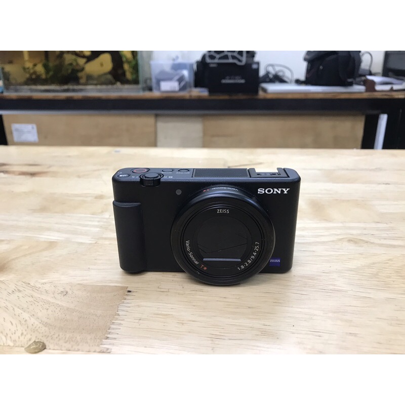 Máy ảnh Sony ZV-1