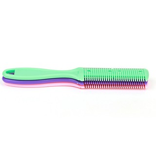 Convenient razor-shaped hair trimmer