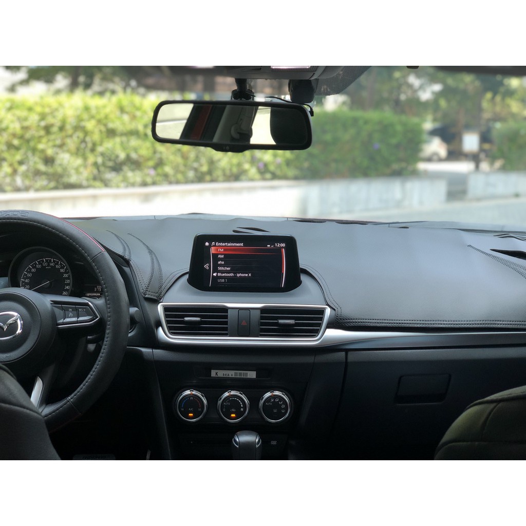 Thảm Taplo Cacbon  MAZDA CX5 đời 2019-2022 bản PREMIUM có màn HUP, chống nóng chống trơn trượt