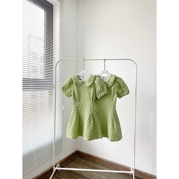 [Mã FAMARAL1 giảm 10K đơn 50K] Sibling House - Đầm tay phồng cổ bèo vải xốp Mochi | BigBuy360 - bigbuy360.vn