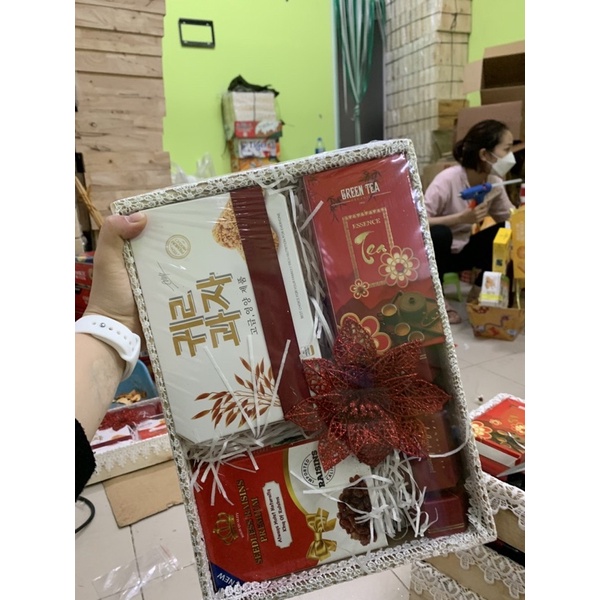 SÉT QUÀ TẾT Ý NGHĨA