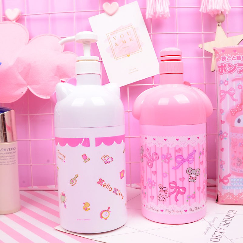 Bình Đựng Dầu Gội Sữa Tắm Dung Tích Lớn Hình Hello KITTY Melody