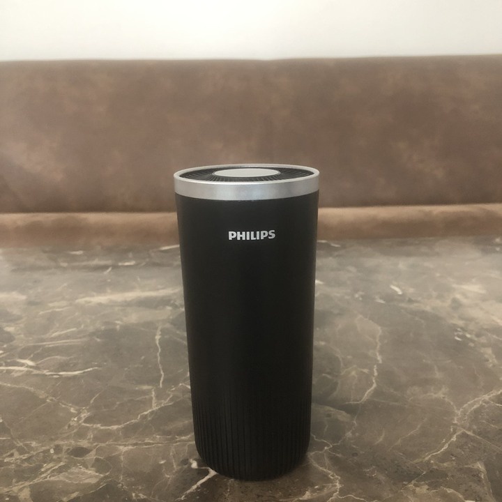 Máy khử mùi, lọc không khí dạng cốc Philips S3601 chuyên dùng cho xe ô tô