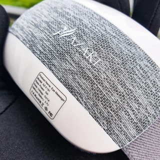 Máy massage mắt Azaki e191