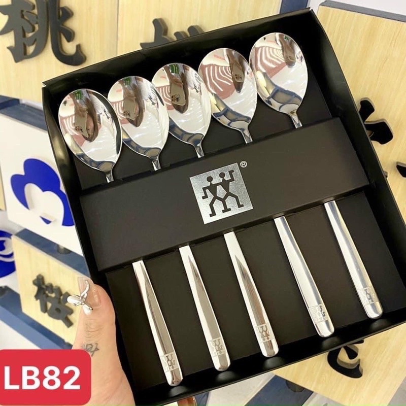 Hộp 5 thìa inox 304 cao cấp sáng bóng sang trọng