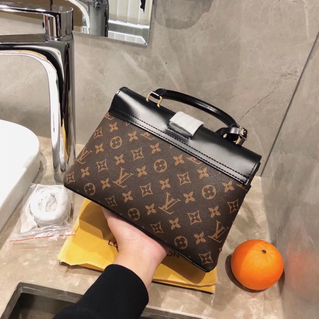 Túi l,v cặp da mềm fullbox | BigBuy360 - bigbuy360.vn