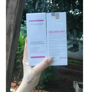 Sữa rửa mặt Detoxblanc