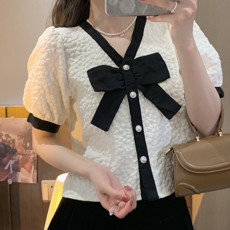 Áo Croptop Tay Phồng Cổ Chữ V Đính Nơ Thời Trang Cho Nữ