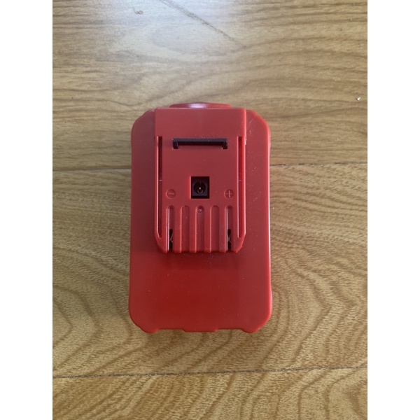 Khung giữ pin tháo khối Samsung sịn sò.