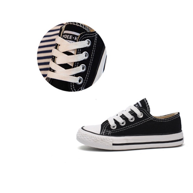 Giày dáng thể thao cho bé