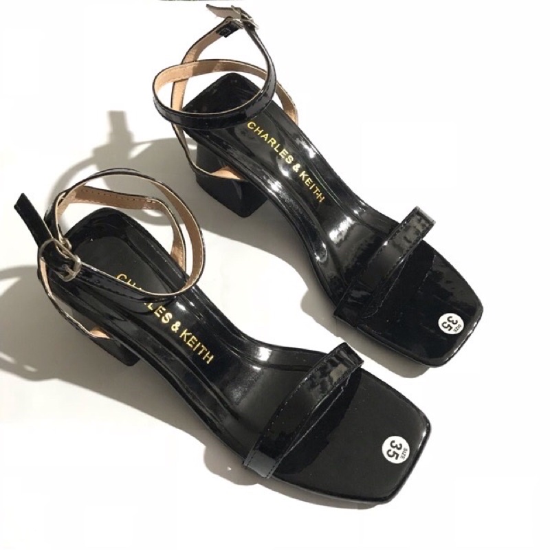 Giày Sandal Gót Bầu Quai Ngang Mã S5