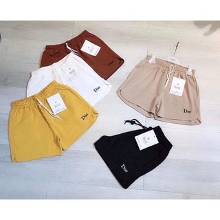 Quần short nữ đũi thêu chữ siêu mát