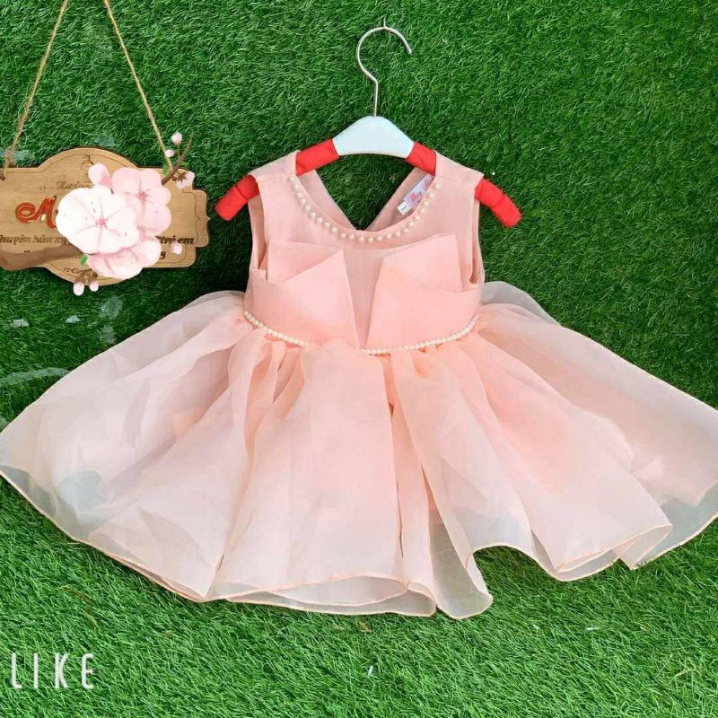 Đầm công chúa kết ngọc trai nhỏ nhắn Mialy Kids cho bé gái  - kết ngọc trai nhỏ nhắn ngay eo làm điểm nhấn