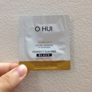 Combo 100 gói kem chống nắng Ohui black