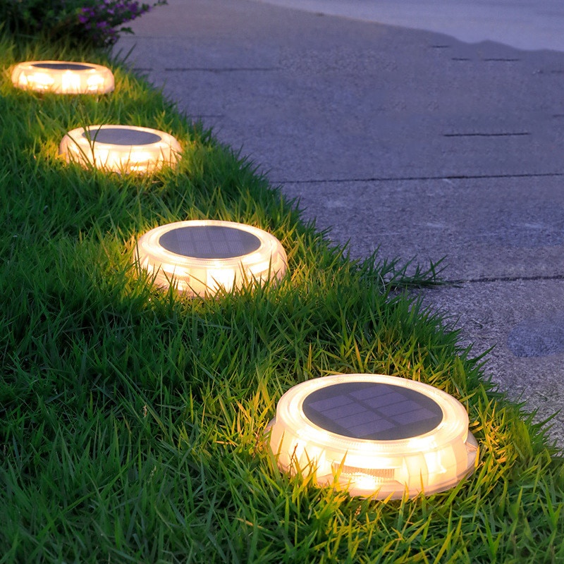 Đèn Led Trang Trí Sân Vườn Sử Dụng Năng Lượng Mặt Trời