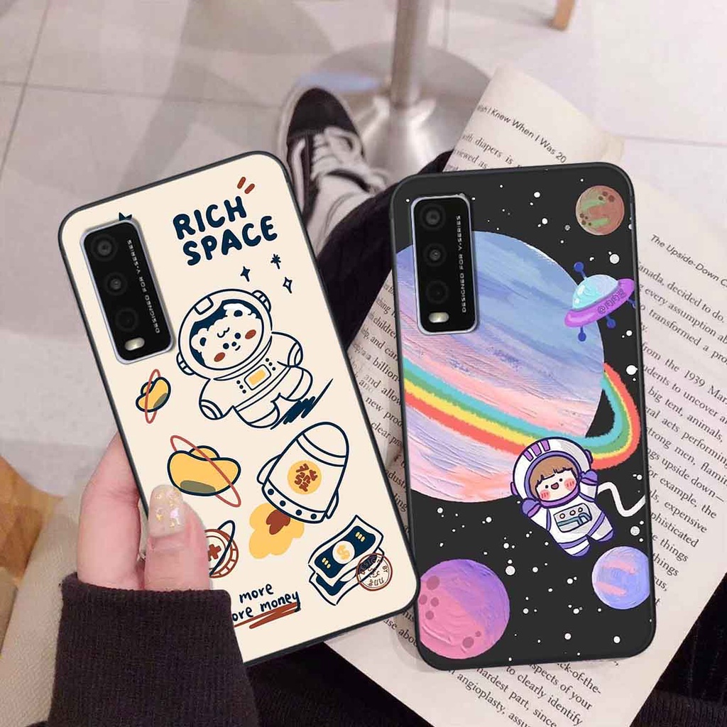 Ốp Vivo Y20 in hình vũ trụ, phi hành gia bầu trời cute dễ thương