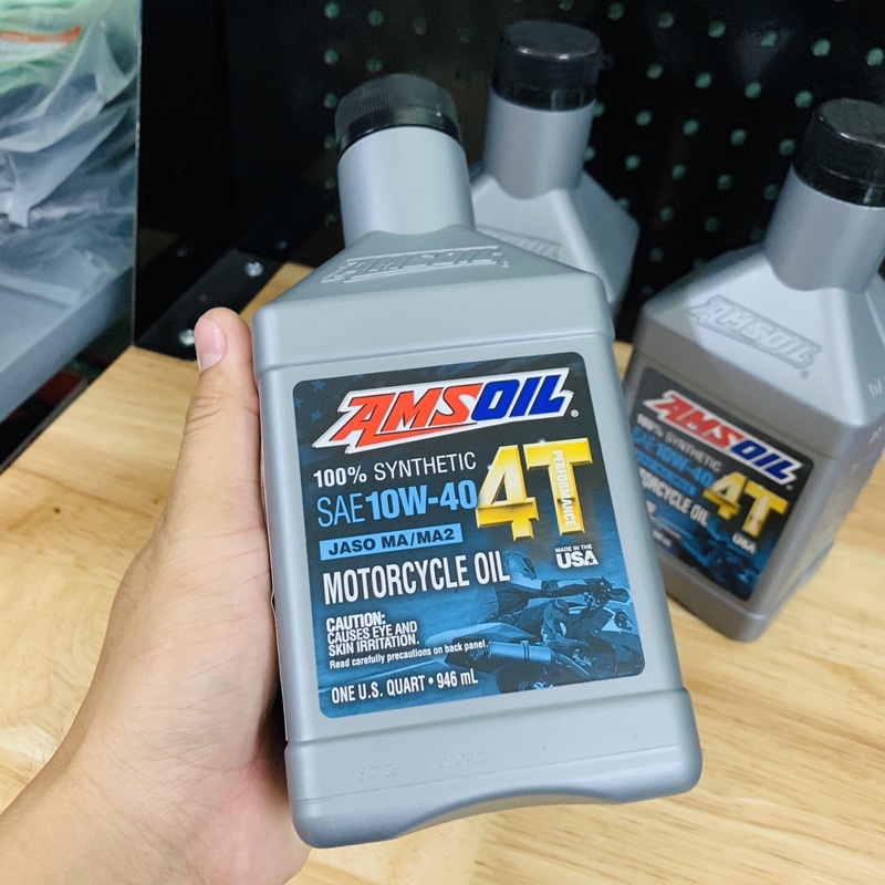 Nhớt Amsoil 4T 10W-40 full tổng hợp dung tích 946ml