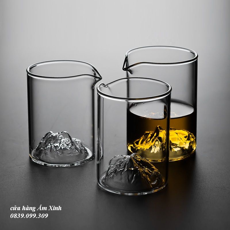Tống chuyên trà thủy tinh Borosilicate chịu nhiệt tạo hình ngon núi (Thiên Sơn)